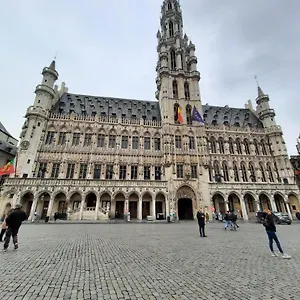 Appartement Chapeliers 46, Brussel
